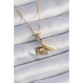 Clariss 316L Çelik Gold Renk Kalp Detay Mektup Figür Charm Model Kadın Kolye