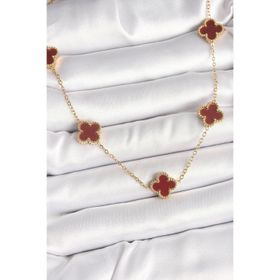 Clariss 316L Çelik Gold Renk Zincir Bordo Yonca Model Kadın Kolye