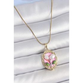 Clariss 316L Çelik Gold Renk Zincir Pembe Mineli İncili Çiçek İşlemeli Portre Model Kadın Kolye
