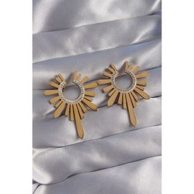 Clariss 316L Çelik Gold Renk Zirkon Taşlı Güneş Figürlü Küpe