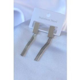 Clariss 316L Çelik Gümüş Renk Sallantı Model Kadın Küpe
