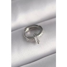 Clariss 316L Çelik Gümüş Renk Zirkon Taşlı Tragus Piercing