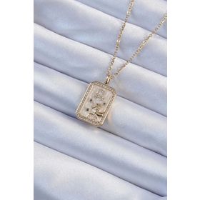 Clariss 316L Çelik Zincir Altın Renk Zirkon Taşlı Aslan Figürlü Tarot Kolye