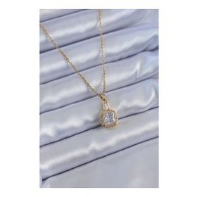 Clariss BJ-BKO7651 316L Çelik Gold Renk Kare Kristal Taşlı Kadın Kolye