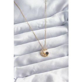Clariss BJ-BKO8067 316L Çelik Zincir Gold Renk Zirkon Taşlı Hilal Projeksiyon Model Kadın Kolye