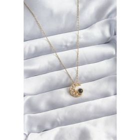 Clariss BJ-BKO8067 316L Çelik Zincir Gold Renk Zirkon Taşlı Hilal Projeksiyon Model Kadın Kolye