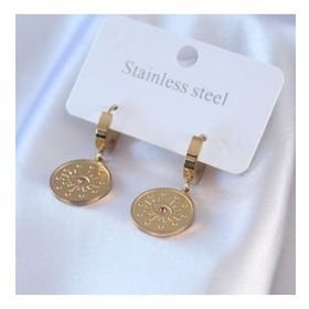 Clariss BKP7702 316L Çelik Gold Renk Göz İşleme Zirkon Taş Detay Kadın Küpe