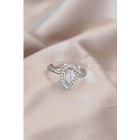Clariss BYK2072 Ayarlamalı Silver Renk Metal Zirkon ve Kristal Taşlı Damla Model Yüzük