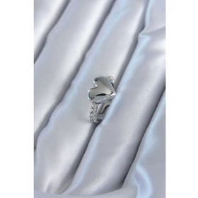 Clariss BYK2820 Gümüş Renk Pirinç Zirkon Taşlı Kalp Model Kadın Yüzük