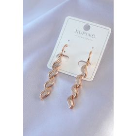 Clariss Gold Renk Sallantı Model Taşlı Kadın Küpe