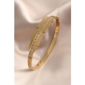 Clariss Gold Renk Yaprak Model Zirkon Taş Detay Kelepçe Kadın Bileklik