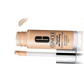 Clinique Beyond Perfecting 04 Creamwhip Fondöten