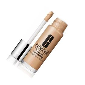 Clinique Beyond Perfecting CN52 Neutral Fondöten ve Kapatıcı