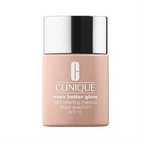 Clinique Even Better Glow Bone Fondöten