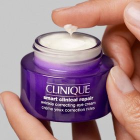 Clinique Smart Clinical Repair 50 ml Kırışıklık Görünümü Karşıtı Krem