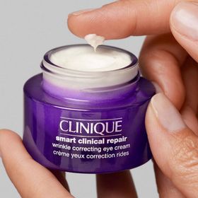Clinique Smart Clinical Repair 75 ml Kırışıklık Görünümü Karşıtı Krem