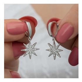 Cngjewels Sallantılı Kutup Yıldızı Gümüş Kadın Küpe