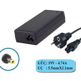 Compaxe CLA-445 90w 19v 4.74a 5.5-2.1 Notebook Adaptörü