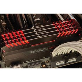 Corsair Vengeance LED 32GB 2x16GB 3000MHz DDR4 CMU32GX4M2C3000C15R RAM Bellek