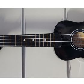 Cremonia AU01L-21BK Soprano Ukulele
