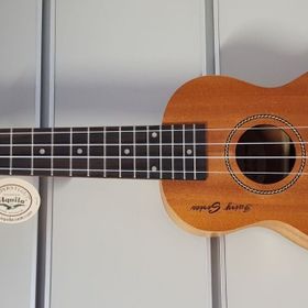 Cremonia AU07L-21 Peri Ukulele