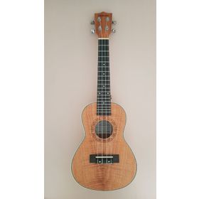 Cremonia AU77LAB-23 23 inç Soprano Ukulele