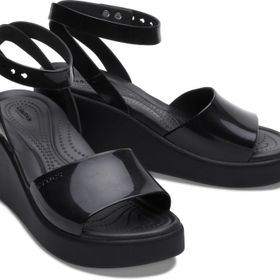 Crocs Brooklyn Siyah Kadın Sandalet