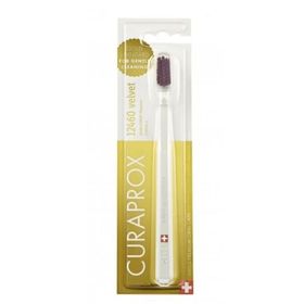 Curaprox 12460 Beyaz-Kırmızı Velvet Diş Fırçası
