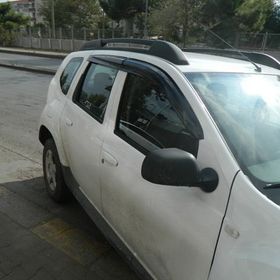 Dacia Duster 2010-2017 Mugen Cam Rüzgarlığı
