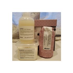 Davines Love Curl 250 ml Şampuan + Love 250 ml Krem + Curl Building 250 ml Serum