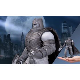 Dc Collectibles Armored Batman Black & White Frank Miller Statue Figür