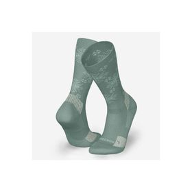 Decathlon Quechua SH500 Mid Yeşil Orta Boy Termal Outdoor Çorap