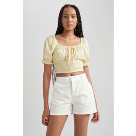 DeFacto B1304AX23HSYL127 Fitted Kare Yaka Baskılı Kısa Kollu Crop Bayan Bluz