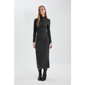 DeFacto B8602AX23WN Kadın Bodycon Yarım Balıkçı Yaka Maxi Uzun Kollu Elbise