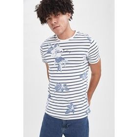 DeFacto Ekstra Slim Fit Bisiklet Yaka Floral Desenli Kısa Kollu Tişört U0284AZ21SM