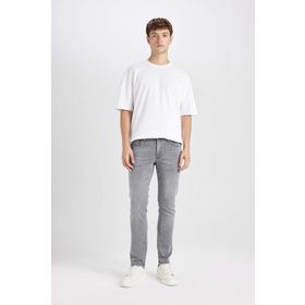 DeFacto Pedro Gri Slim Fit Dar Kalıp Normal Bel Dar Paça Erkek Jean Pantolon