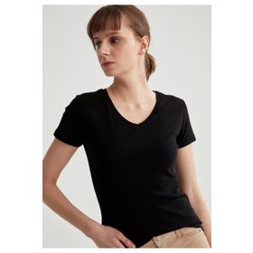 DeFacto V Yaka Basic Relax Fit Kısa Kollu Tişört I1080AZ21SP