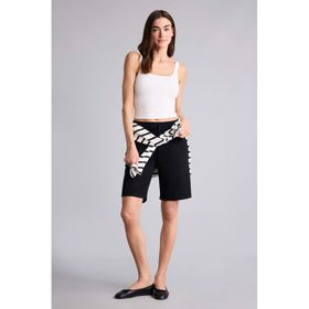 DeFacto W9369AZ26HS Siyah-BK27 Kadın Regular Fit Normal Bel Düz Paça Bermuda Şort