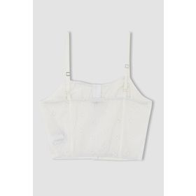 DeFacto Y0883AZ22HS Fitted Kalp Yaka Askılı Brode Crop Bluz