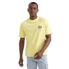 DeFacto Y5343AZ22HS Yeşil Comfort Fit Bisiklet Yaka Sırt Baskılı Kısa Kollu Tişört