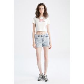 DeFacto Y8861AZ22HS Wanna Katlamalı Paça Yıkamalı Jean Mini Şort