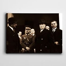 Dekolata Atatürk 1933 Adana'da 30x40 cm Kanvas Tablo