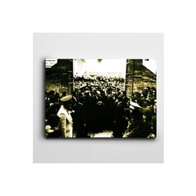 Dekolata Atatürk Afyonkarahisar Lisesinde 70x100 cm Kanvas Tablo