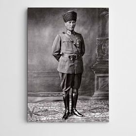 Dekolata Atatürk Askeri Üniforma İle 60x85 cm Kanvas Tablo