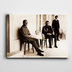 Dekolata Atatürk Tablosu Sandalyede Atatürk 35x50 cm Kanvas Tablo