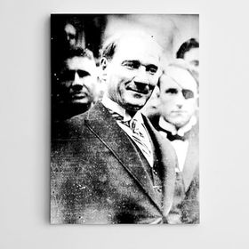 Dekolata Atatürk Tablosu Tebessüm 20x30 cm Kanvas Tablo