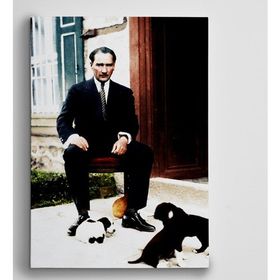 Dekolata Atatürk ve Yavru Köpekler 35x50 cm Kanvas Tablo