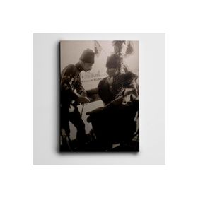 Dekolata VK5023-11124 Atatürk Siyah Beyaz Cephe 25x35 cm Kanvas Tablo