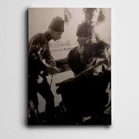 Dekolata VK5023-11124 Atatürk Siyah Beyaz Cephe 25x35 cm Kanvas Tablo
