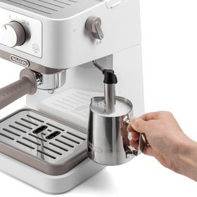 Delonghi Stilosa EC260.W Beyaz Kahve Makinesi